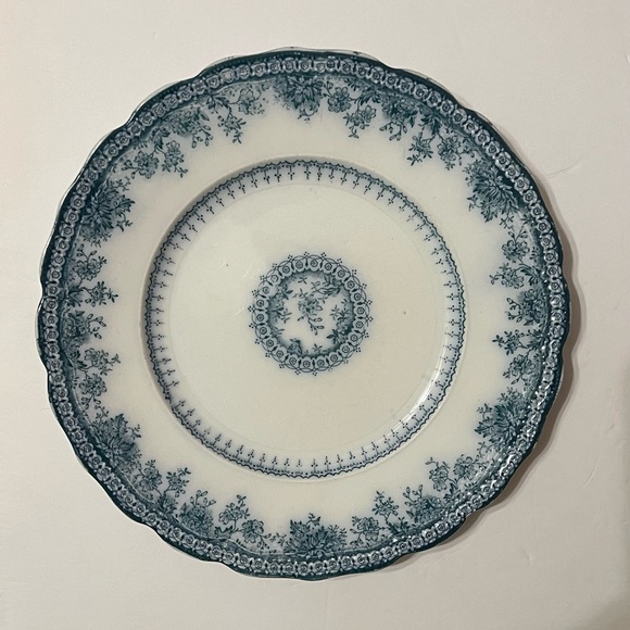 Vintage New Wharf Pottery Semi Porcelain Plates Made in England, 3 Plates - Picture 4 of 7